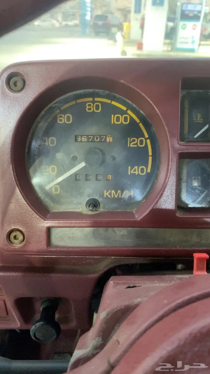 جيب سوزوكي 1982 لعشاق الكلاسيكي 8