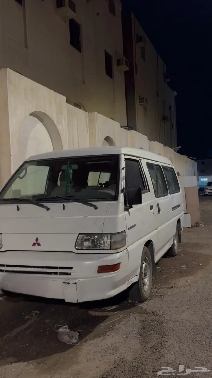 حافله بضاعه للبيع او للإيجار 1