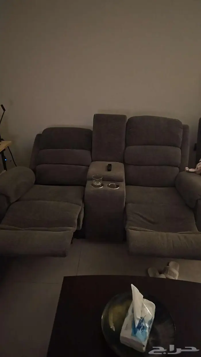 طقم كنب ريكلاينر استرخائي للبيع 0