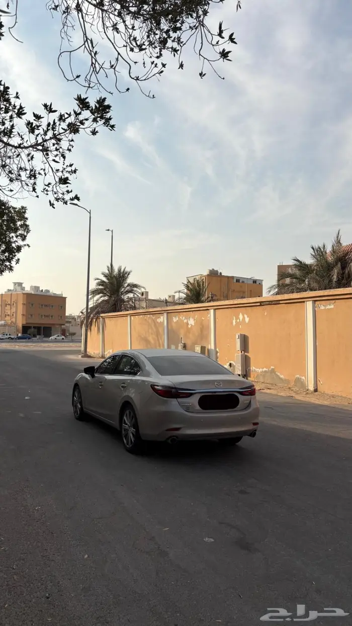للبيع مازدا 2024 8