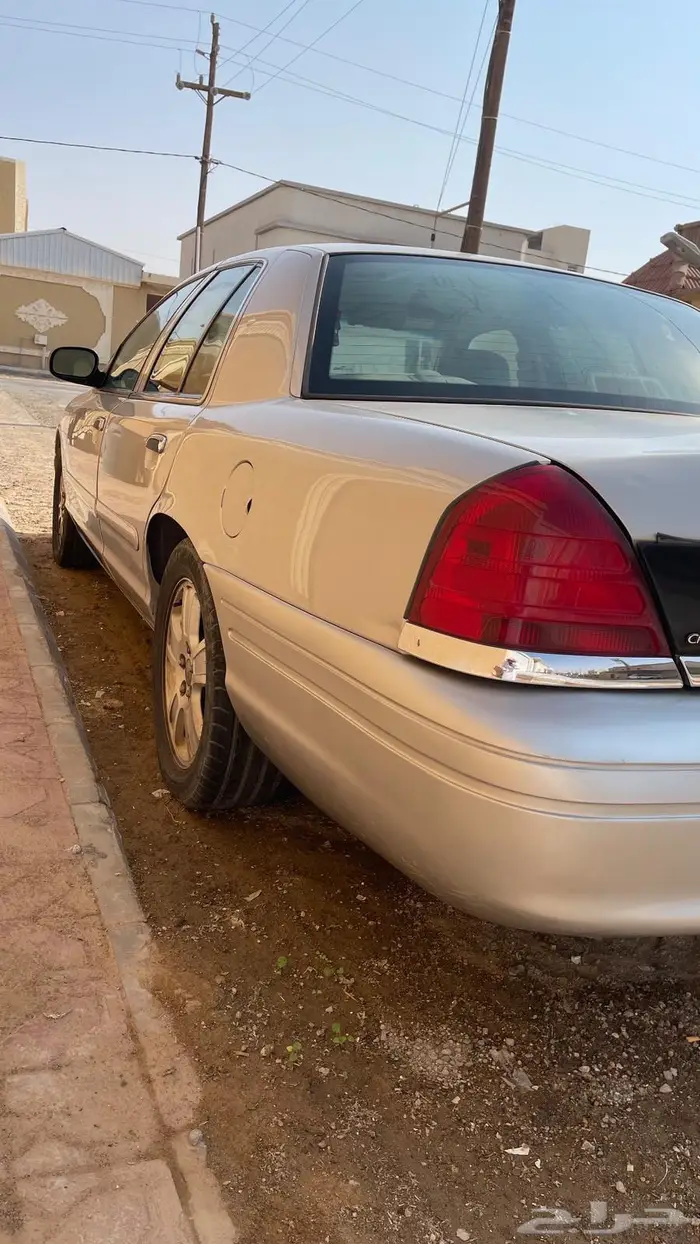 فورد كراون فكتوريا 2008 5