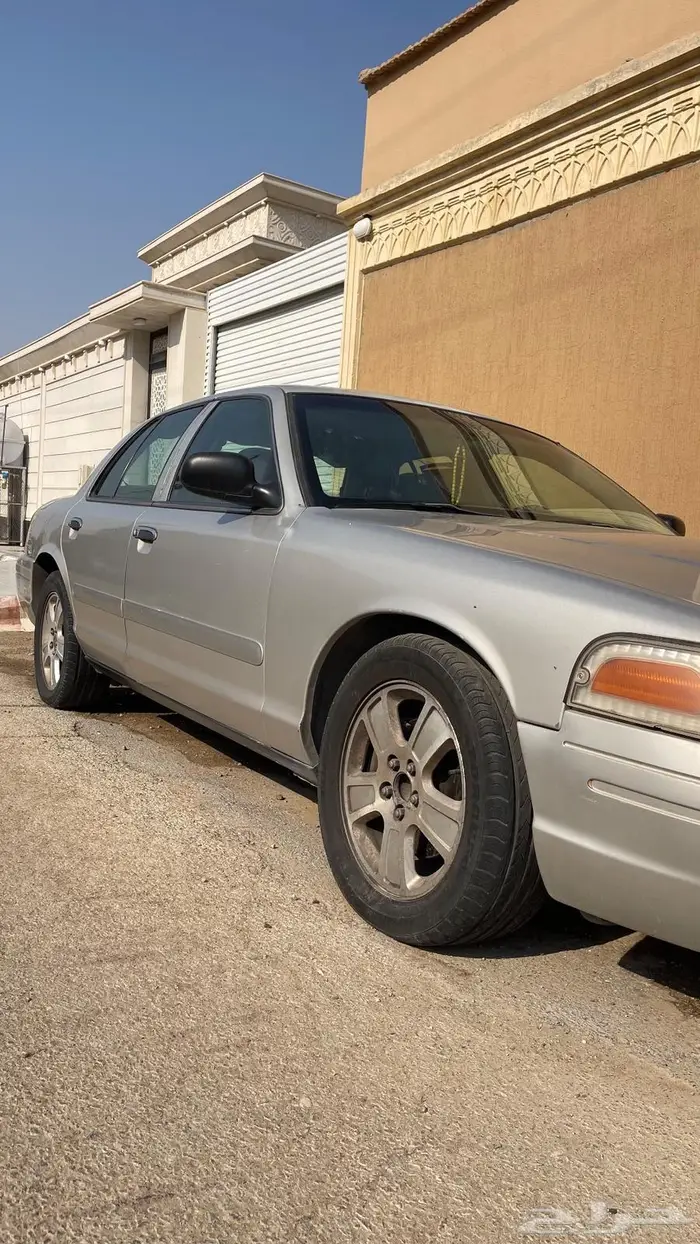 فورد كراون فكتوريا 2008 6