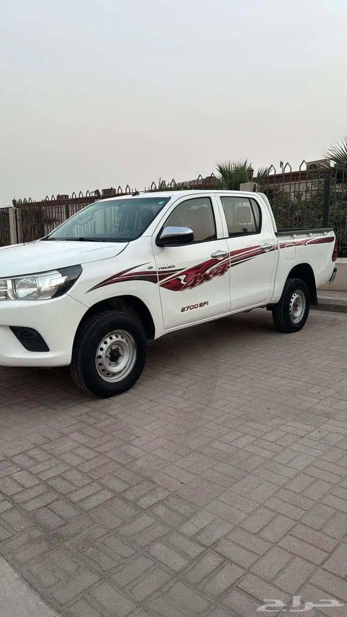 تويوتا هايلوكس 2016 دبل بنيزين 1