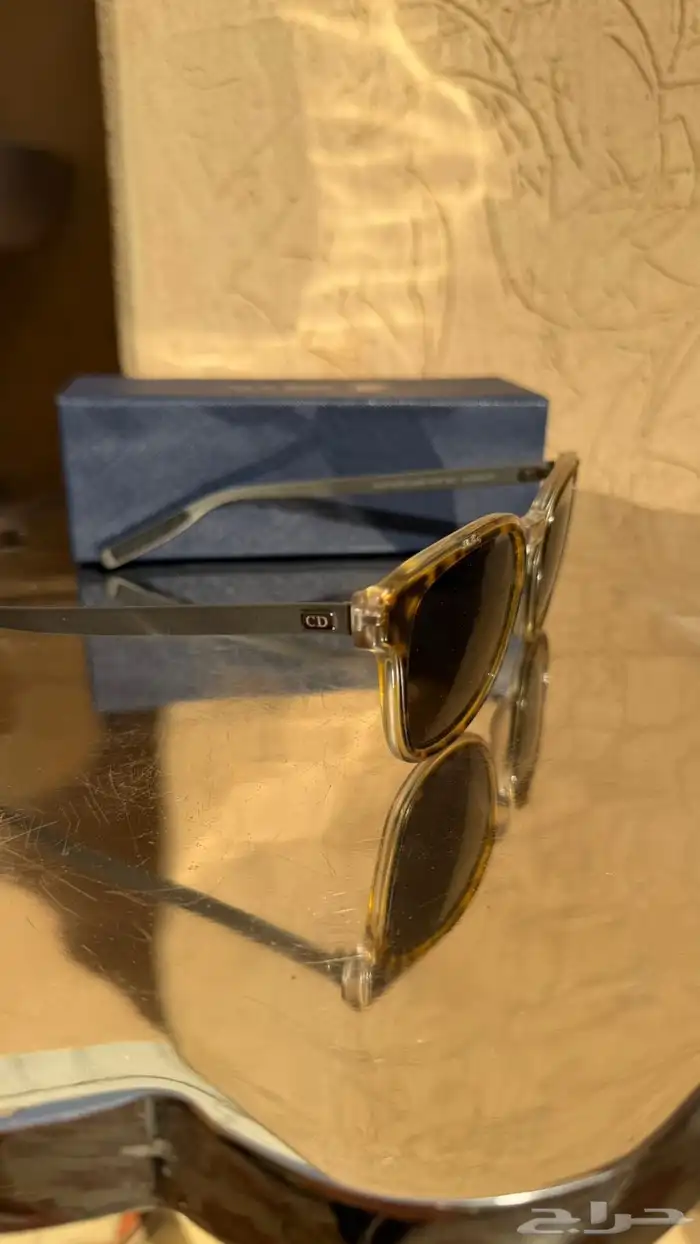 نظارة شمسية من ديور للجنسين 2