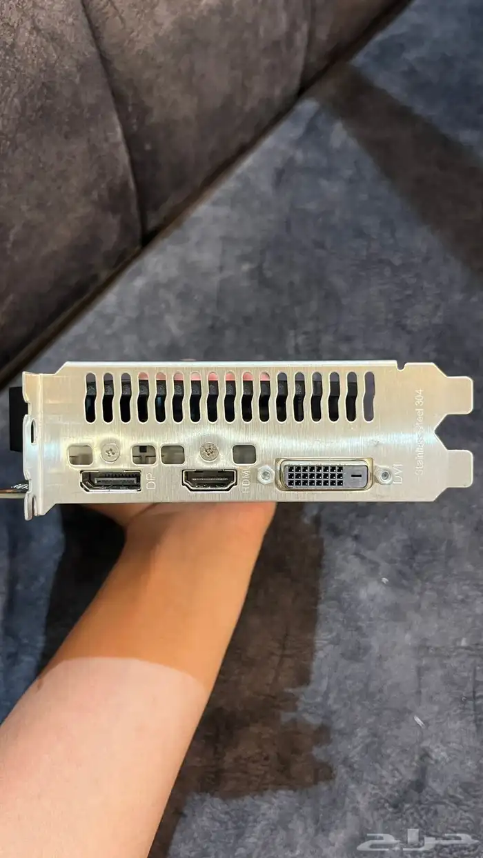 كرت الشاشة ASUS PH-GTX1650-O4GD6-P 2