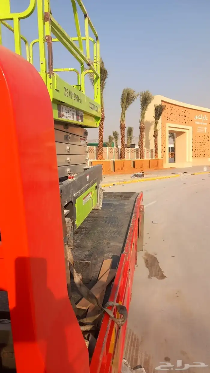 رافعات شوكيه فوركلفت كرين كرينات تلسكوبيه للايجار الشهري وال 3