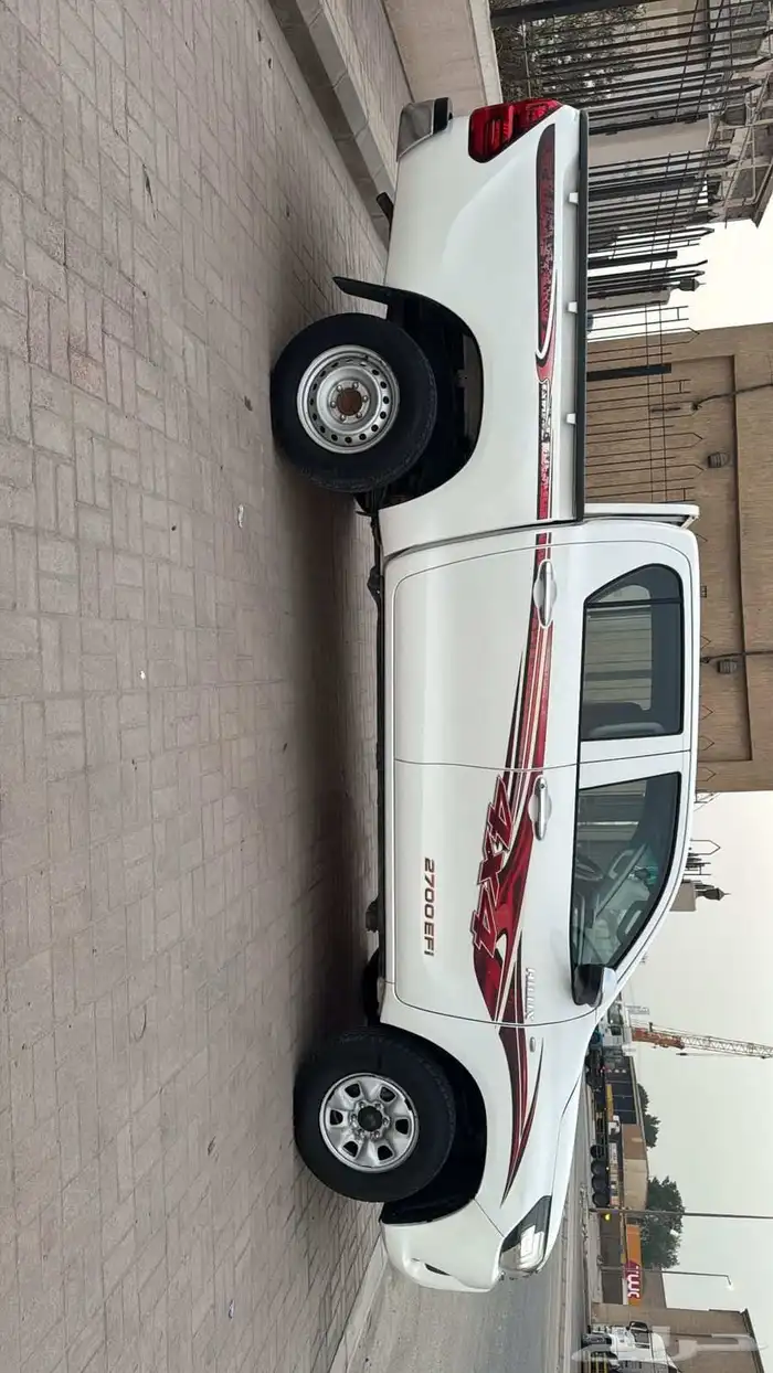 تويوتا هايلوكس 2016 دبل بنيزين 5