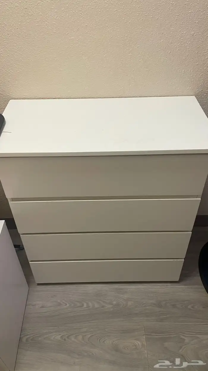 جميع الأغراض للبيع وجميعها بحاله جيده جد ا 2