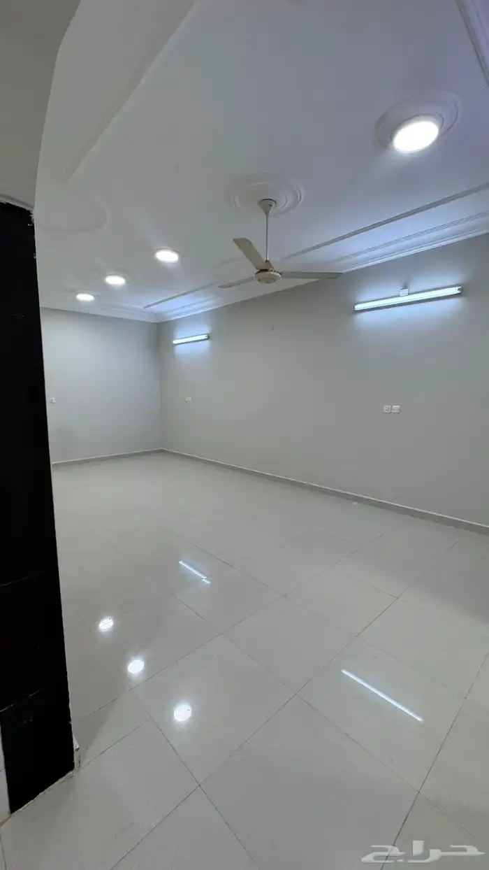 شقة للإيجار في الروابي امام مستشفى الملك فهد المركزي 4