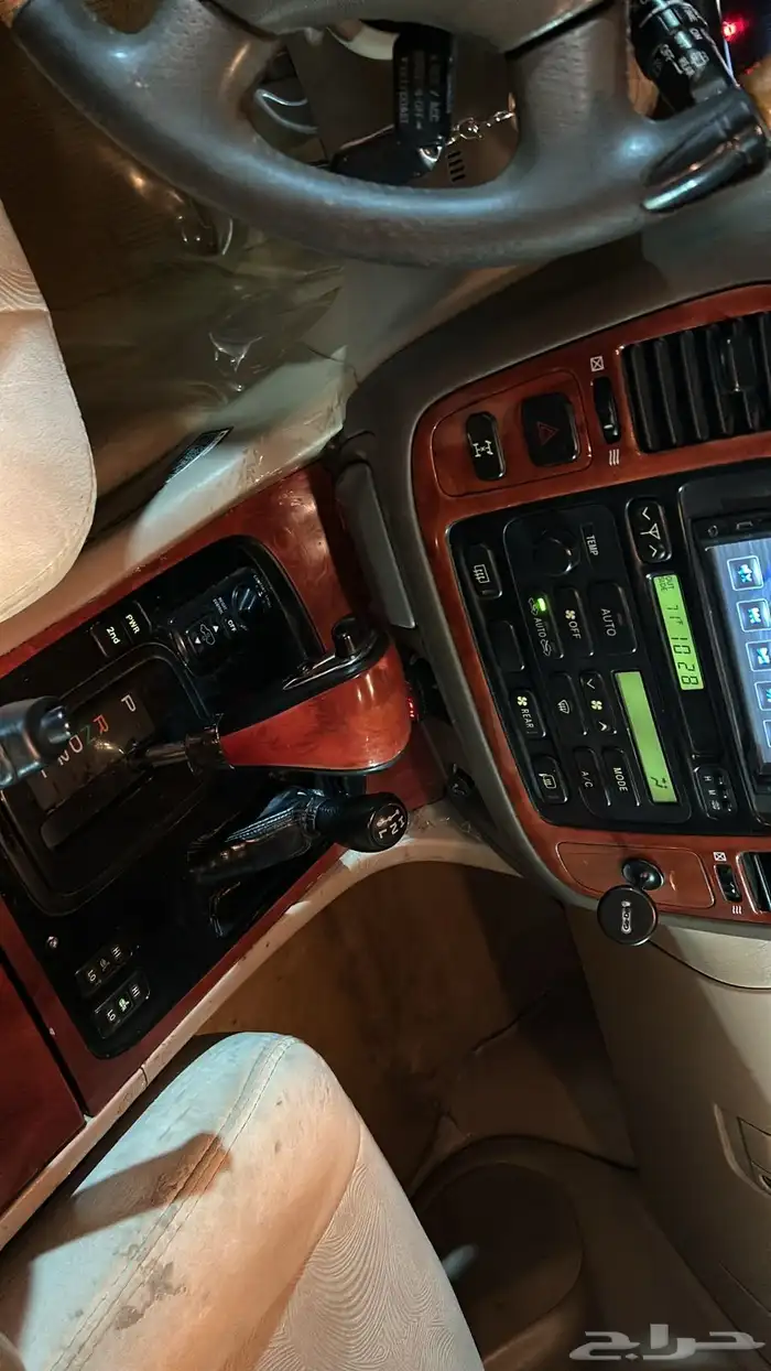 جيب لكزس مديل 2000 4