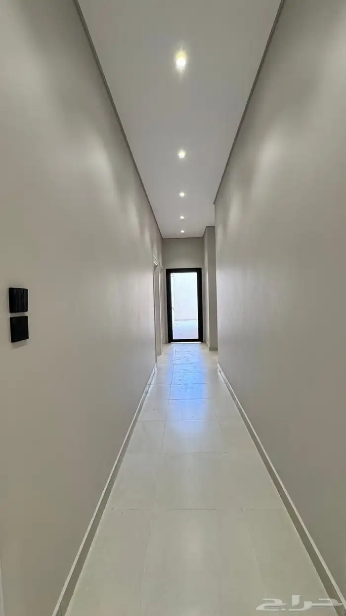 شقق جديده للبيع -حي الحمراء 9