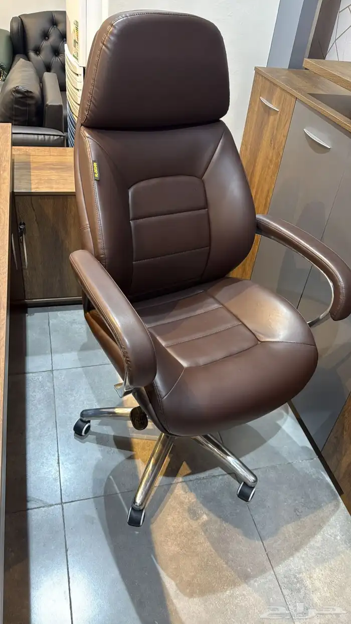 تتوفر كراسي مكتب احترافية للغاية ومريحة للغاية 18