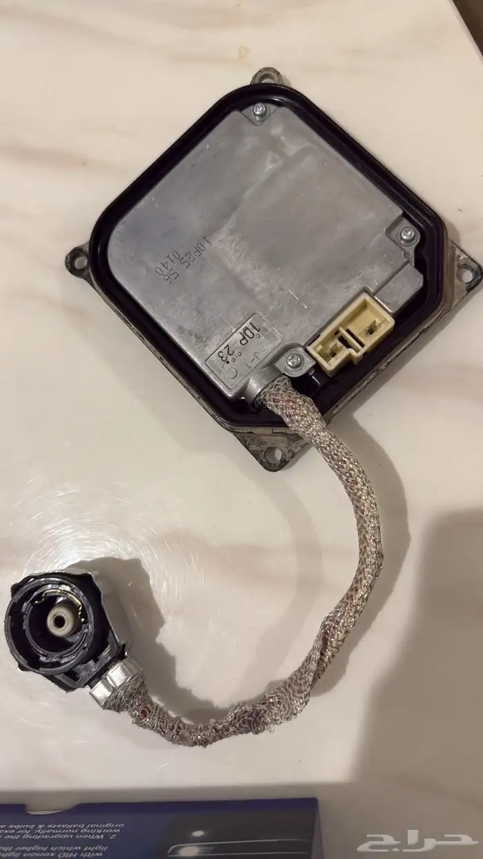 شمعات ليد D4 جديدة تركب على لكزس es ومحول مستعمل 3