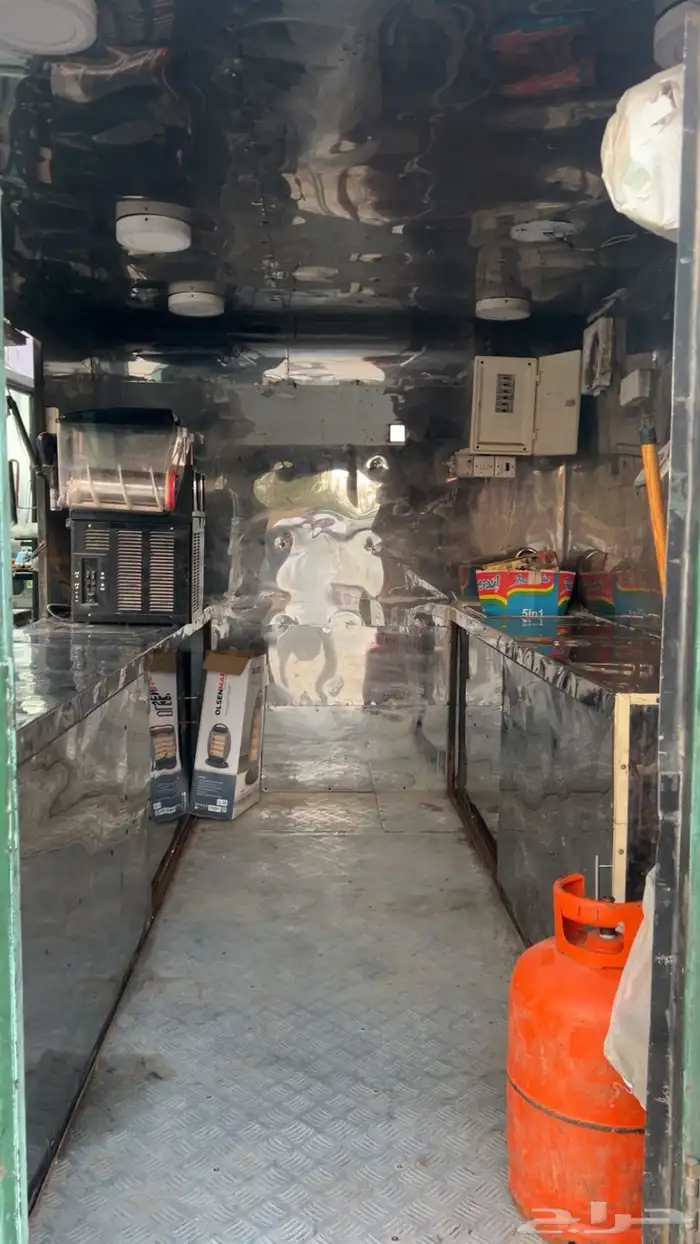 فود ترك للبيع 4. في 3 نضيفه وصل السوم 7 البيع قريب بدون شي 0