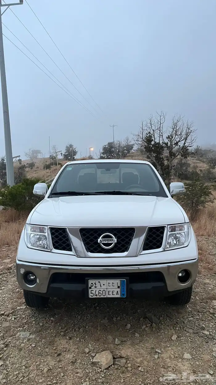 نيسان نافارا 2010 نظيف جدا 2