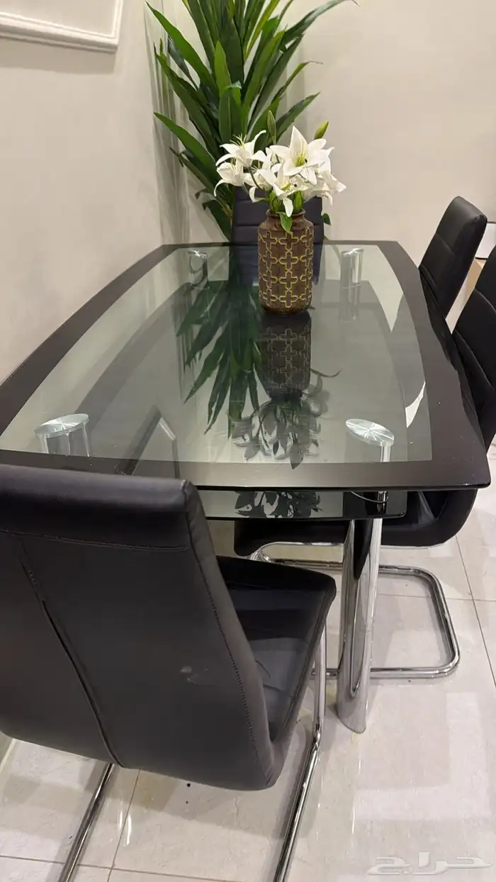 طاوله طعام 1