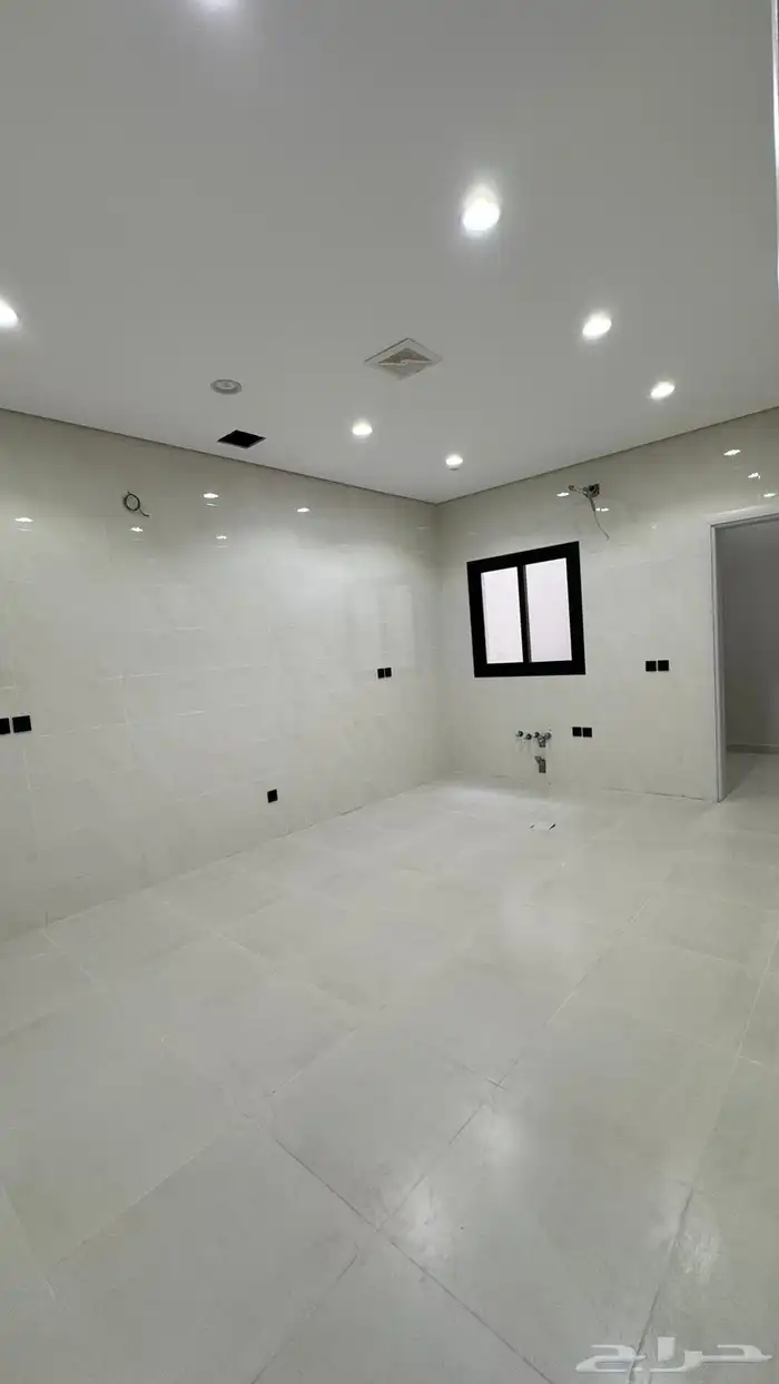 شقق جديده للبيع -حي الحمراء 4