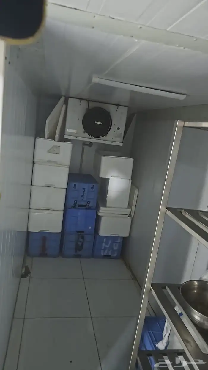 مطعم للتقبيل 1