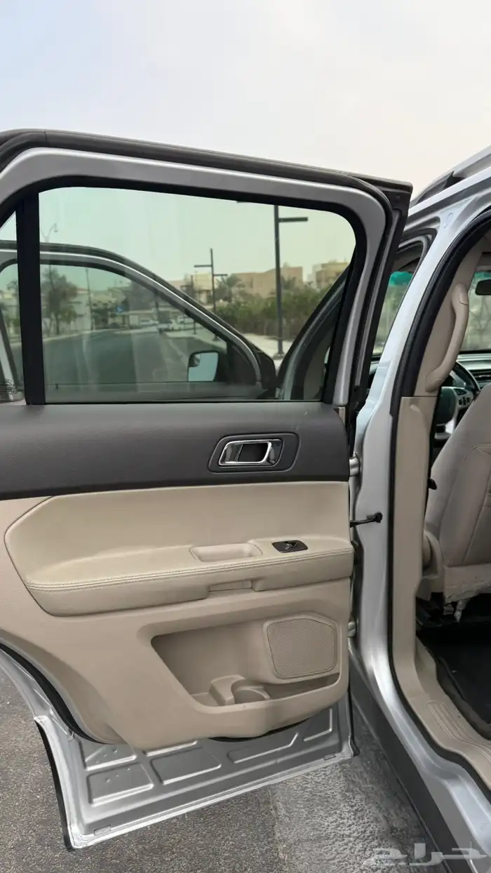 فورد اكسبلور 2015 10