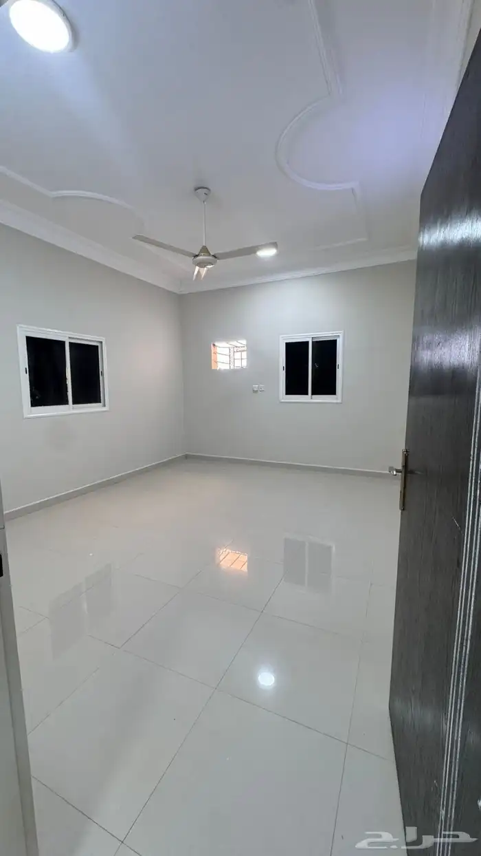 شقة للإيجار في الروابي امام مستشفى الملك فهد المركزي 6