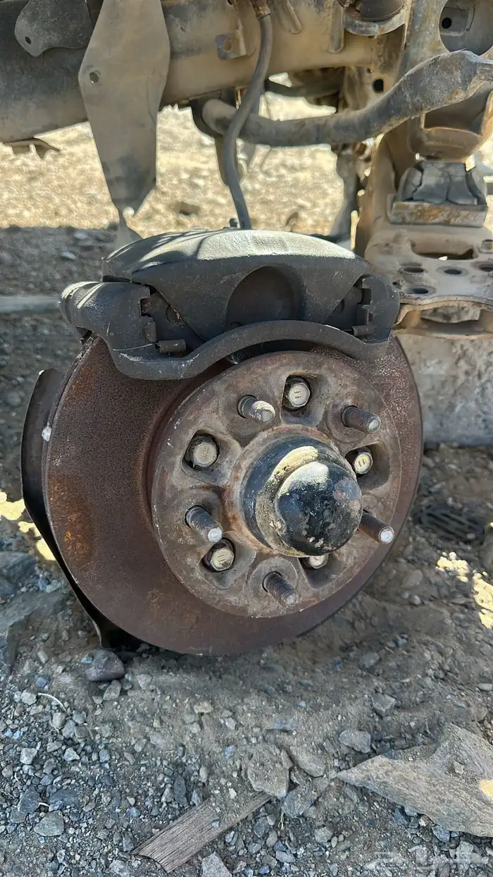 قطع جيب شاص وهليلكس 1995 0