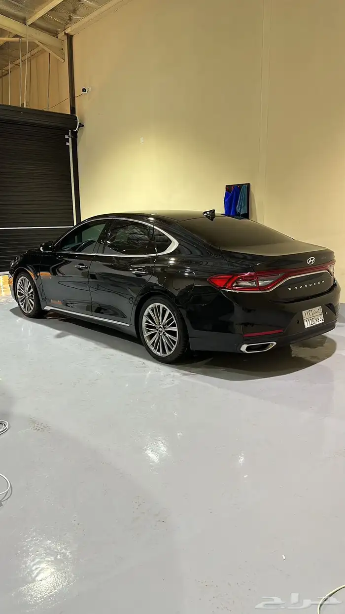 ازيرا وارد كوريا 2019 اقبل البدل بجيب 2