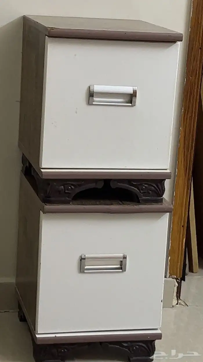 كرسي مع المرتبه 0