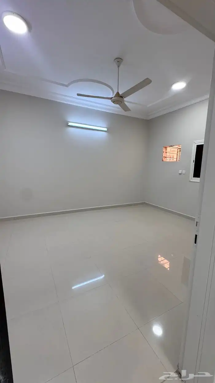 شقة للإيجار في الروابي امام مستشفى الملك فهد المركزي 5