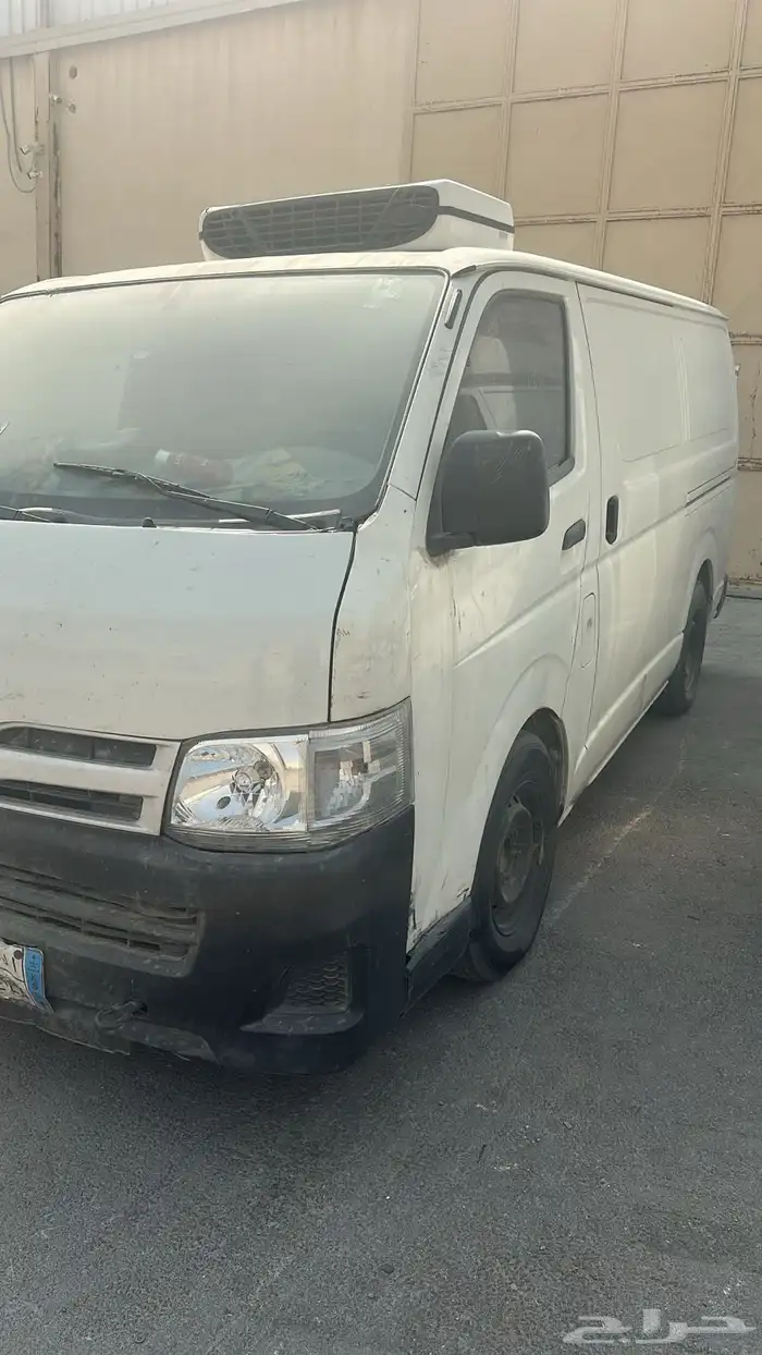 فورد فان. H1هونداي وباص تيوتا بضايع 4