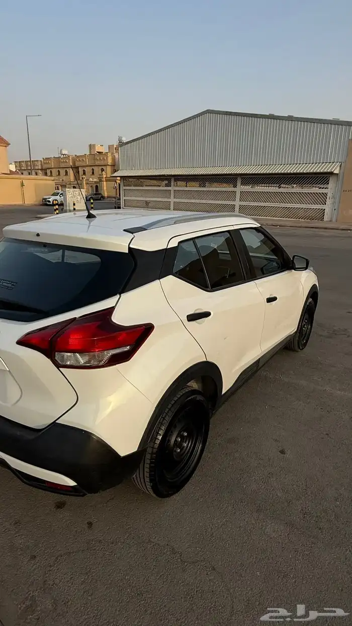 نيسان كيكس 1