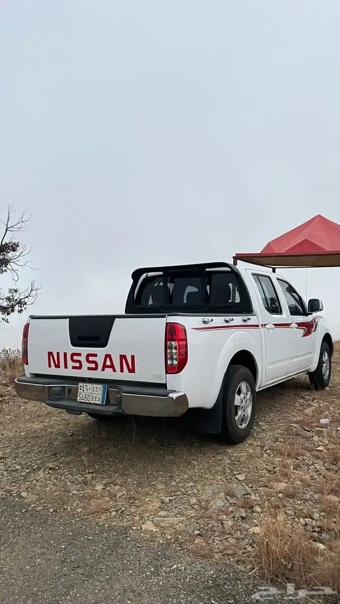 نيسان نافارا 2010 نظيف جدا 4