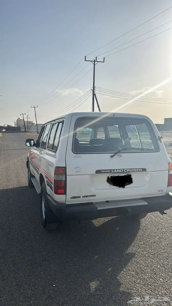 صالون 1996 للبيع 3