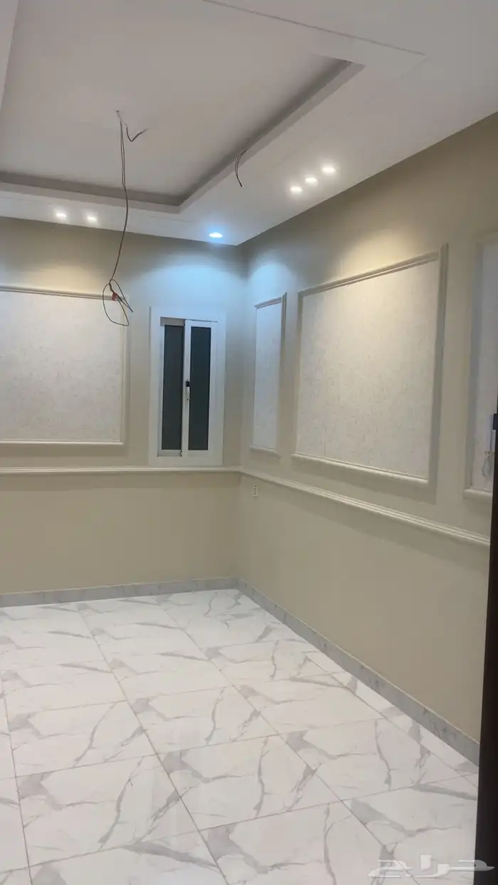 شقه للايجار حي مريخ 2