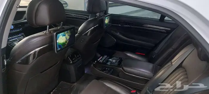 جينسيس G90 2017 رويال V6 نظيفة وكالة 14