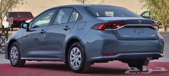 تويوتا كورولا 2.0 ستاتدر طيس و مطور جنوط بنزين2025فرع جده 4