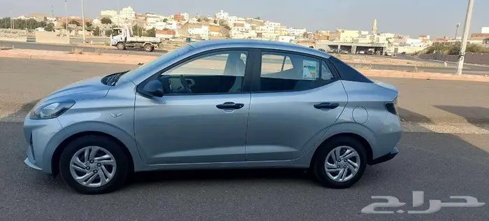 هونداي اي تن 2022 23 الايجار شهري و اسبوعي 2