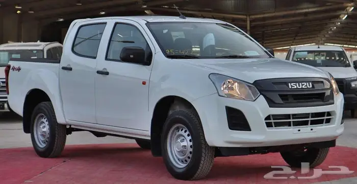 متوفر ايسوزو غمارتين دبل 2025 مبيعات بنوك وشركات زجاج عادى 4