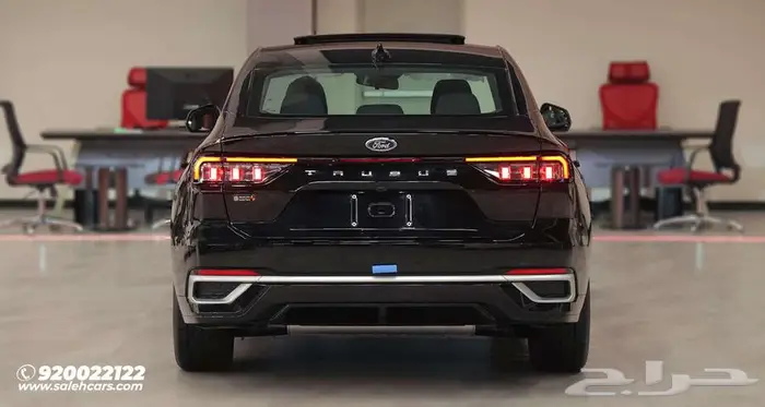 تألق على الطرق مع فورد تورس امبيانتي 2026 3