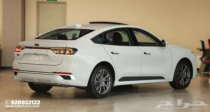 تألق على الطرق مع فورد تورس امبيانتي 2026 5