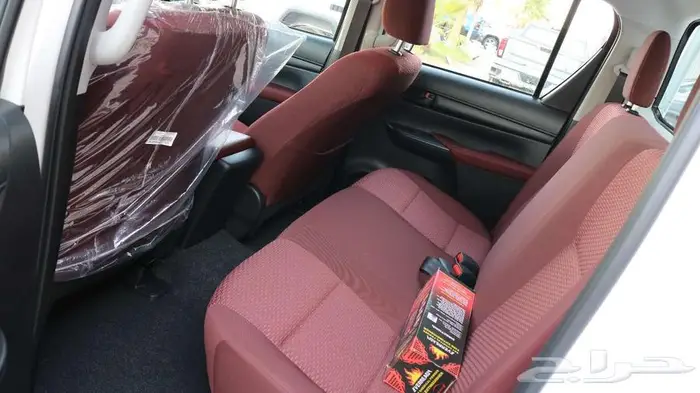 تويوتا هايلوكس غمارتين GL2 دبل عاديوواتوماتيك ديزل 2025 7