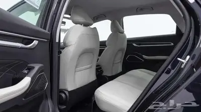 جيلي امجراند استاندر 2025 اللون ازرق كحلي فقط index