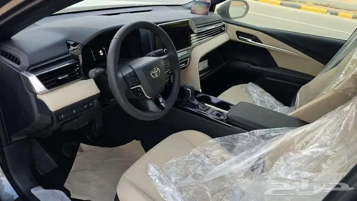 تويوتا كامري LE هايبرد 2025 9