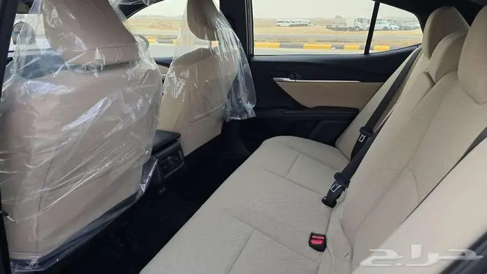 تويوتا كامري LE هايبرد 2025 7