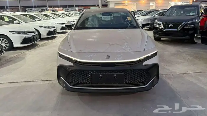 تويوتا كراون بريستيج 2026 3