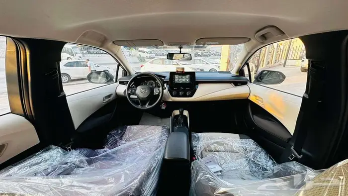 تويوتا كورولا موديل 2025 ستاندر طيس مكينه 2.0 5