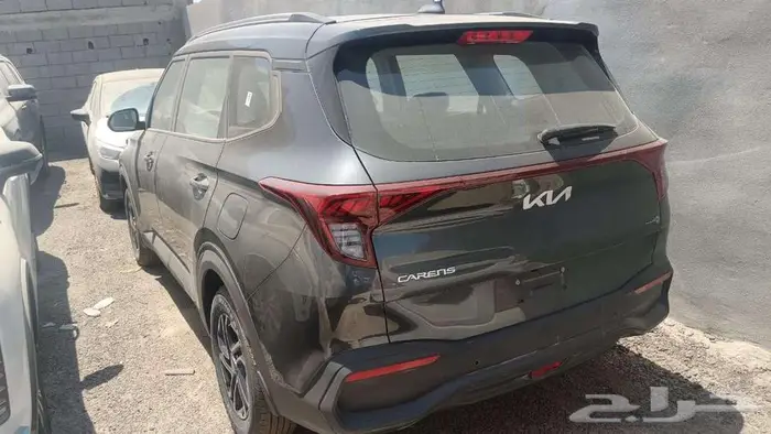 كيا كارينز نص فل 2025 كاش وتاجير منتهي بالتمليك 1