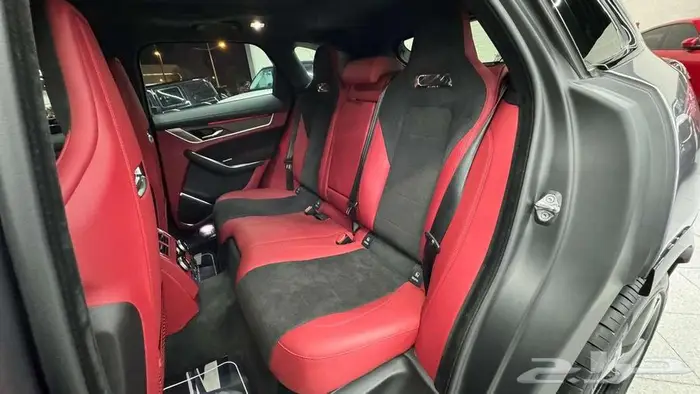 2024جاكوار اس في ارJAGUAR F-pace SVR 10