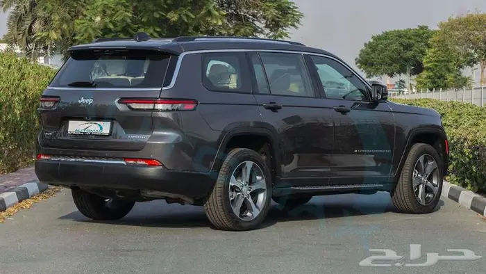 جيب جراند شيروكي ال ليمتد بلس 2025 خليجي اصفار ضمان الوكيل 7