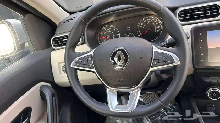 رينو داستر 2024 نص فل 6