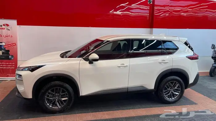 نيسان - إكس تريل - 2025 - ستاندر - بدون دبل 1